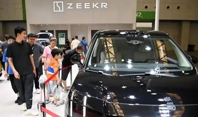 2025汽车报废补贴翻倍，换车正当时